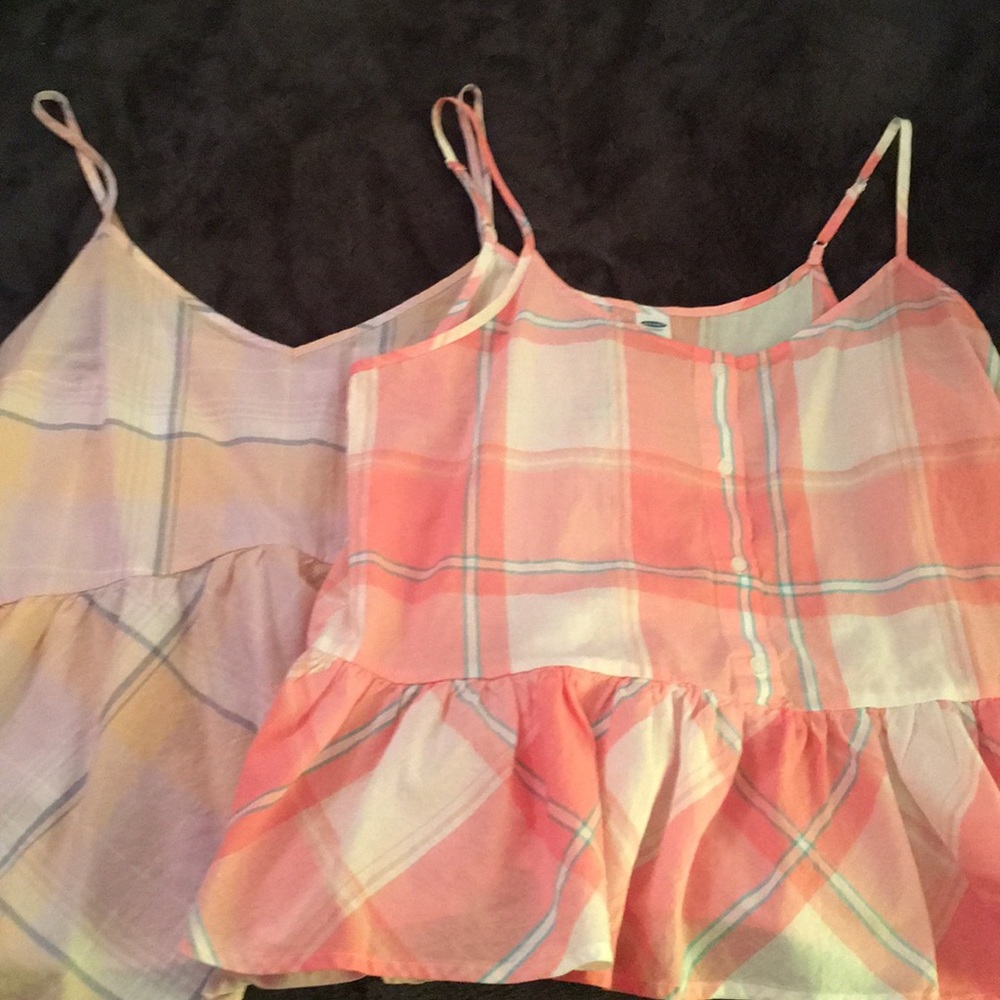 Flare bottom Spaghetti Strap Tank Top Size Small